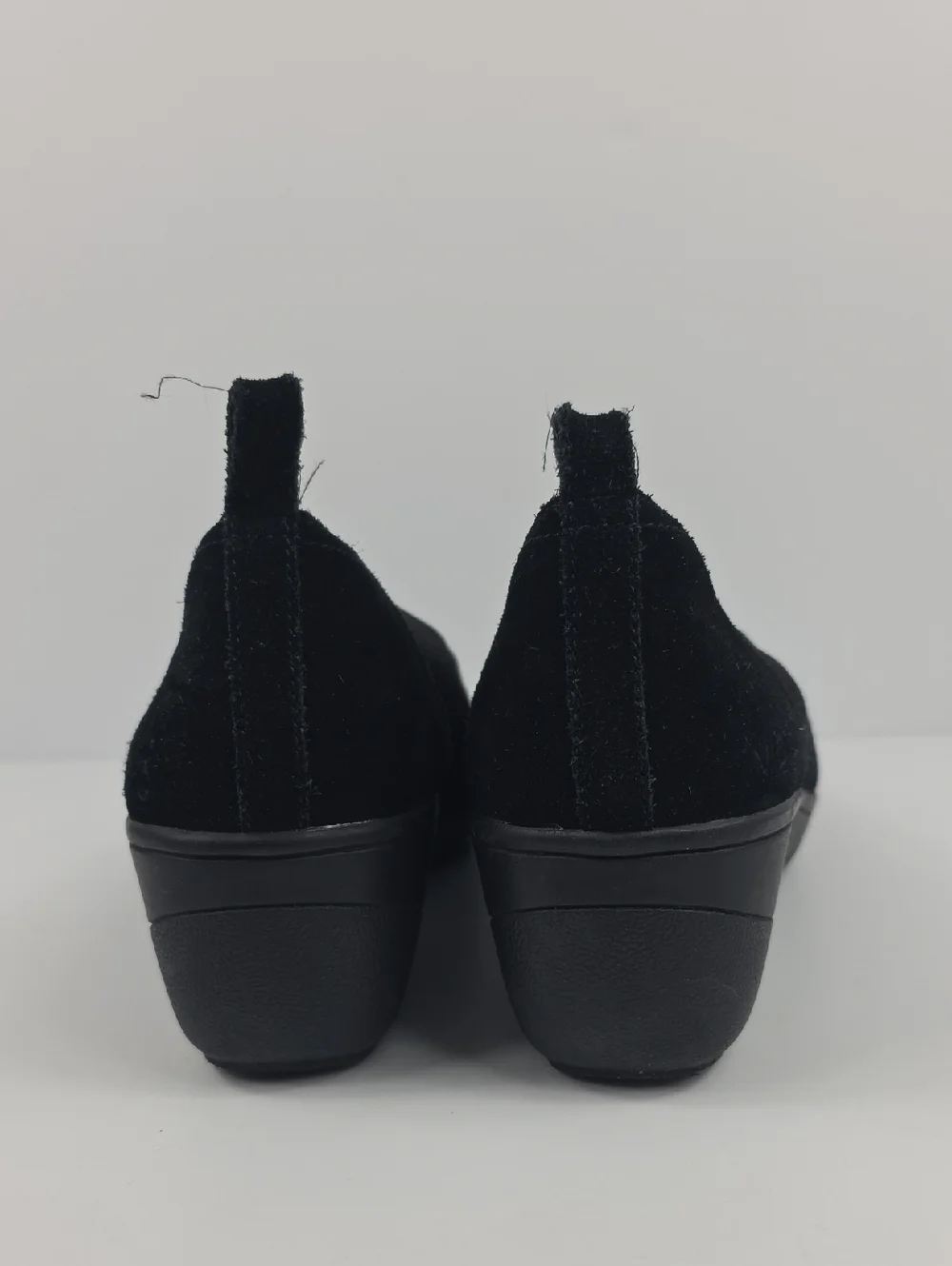 Vionic Jacey Black Slip-on Wedge Women's Shoes Size 9.5